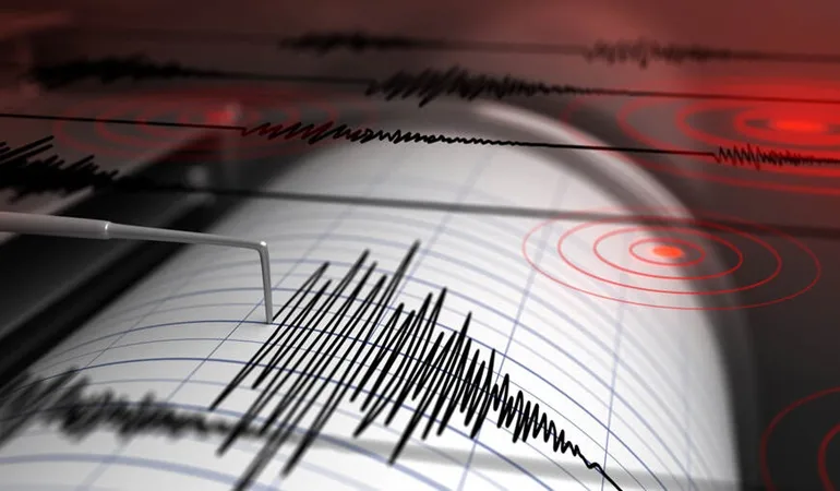 İstanbul'da deprem oldu, Kocaeli'de hissedilmedi!