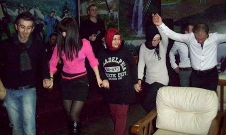 DOSTLAR KADIRGA'DA YÜKSEK HEYECAN