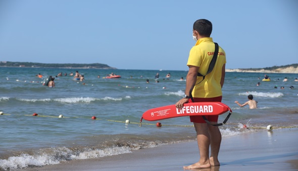 158 kişiyi daha boğulmaktan kurtardılar