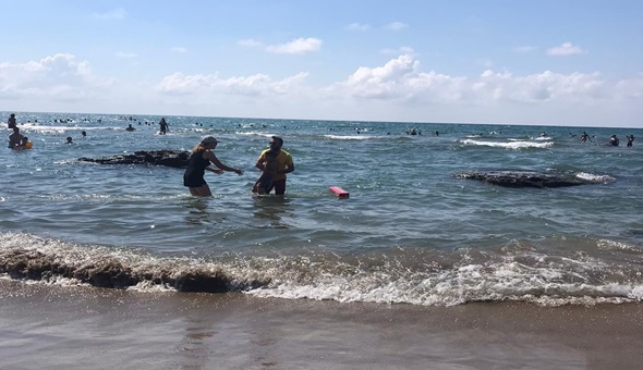 188 kişi boğulmaktan son anda kurtarıldı