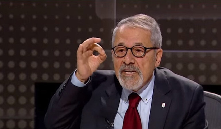 50 bin kişi öldü bir tane belediye başkanı hükümet görevlisi istifa etmedi