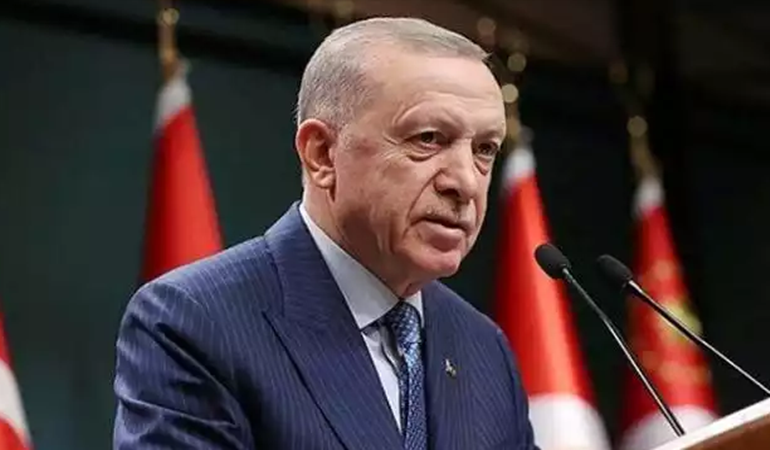 6 kaptan bir gemiyi batırır