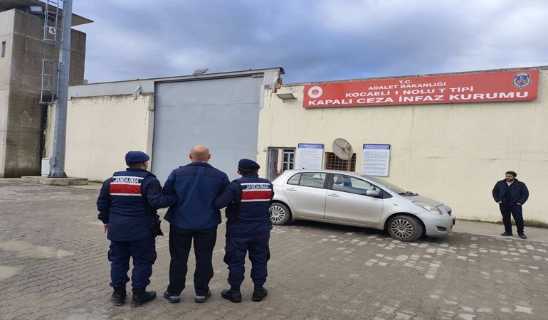 Adam öldürme suçundan aranan zanlı yakalandı