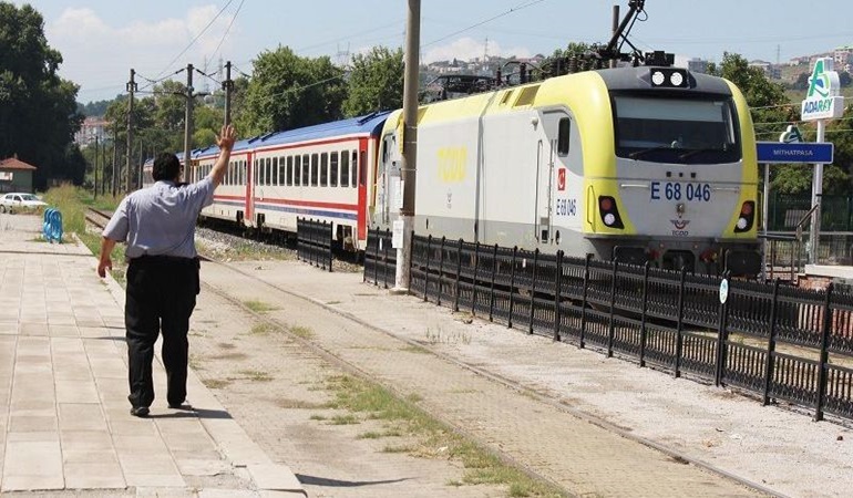 Adapazarı-Gebze treni daha fazla kişiye hizmet verebilir
