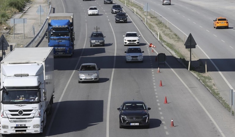 Ağır tonajlı araçlarla ilgili trafiğe çıkma yasağı