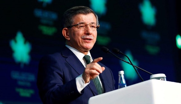 Ahmet Davutoğlu sert çıktı