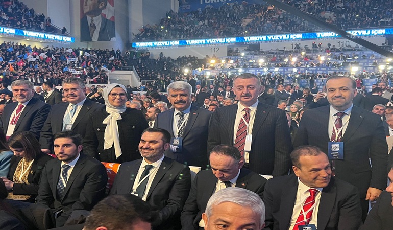 AK Parti Kocaeli tam kadro Ankara’daydı