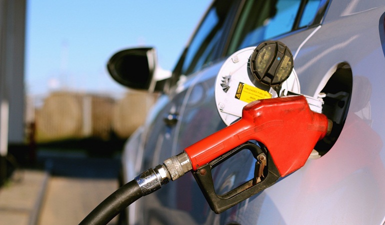 Akaryakıt zamları iptal edildi