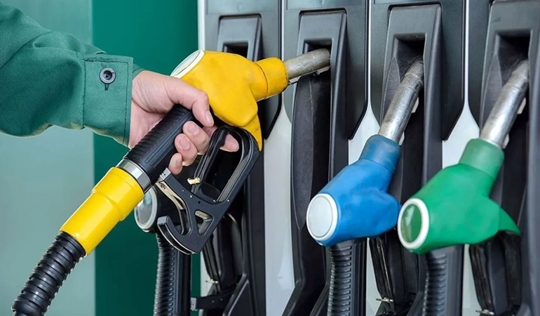 Akaryakıtta yeni zam kapıda