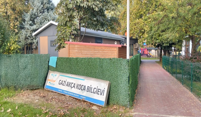 Akça Koca’ya saygısızlık!