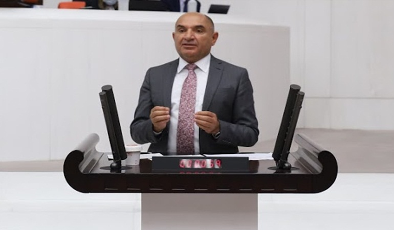 Akmeşe’de bu yaz da itfaiye istasyonu yok