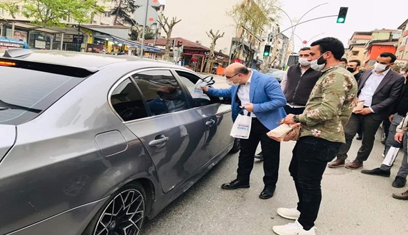 AKP Darıca, iftara 5 kala yüz güldürüyor