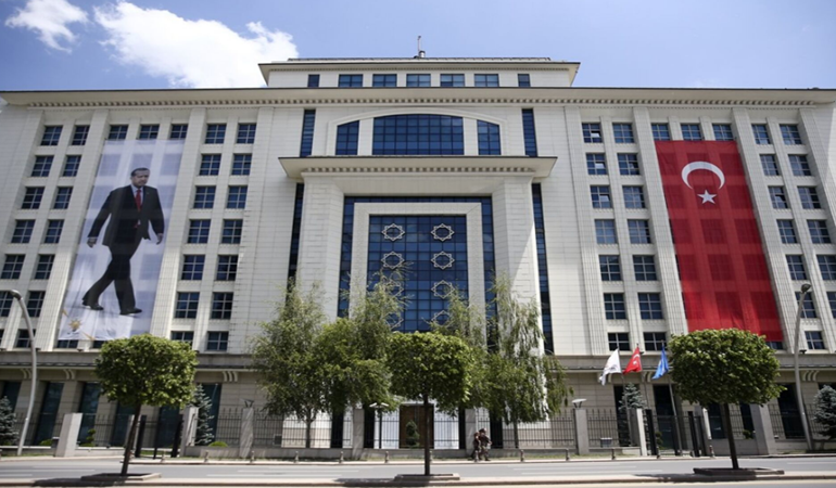 AKP’de belediye başkanlarının çoğu değişecek mi?