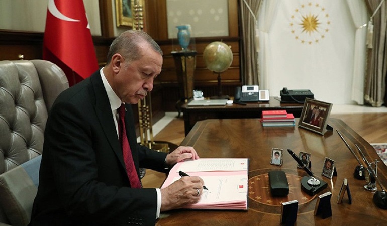 AKP'de kimler kalacak, kimler gidecek?