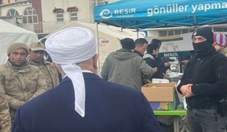 AKP din tüccarlarından kurtulmalı demeye başladılar!