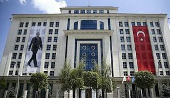 AKP, istifaları durdurmanın yolunu buldu!