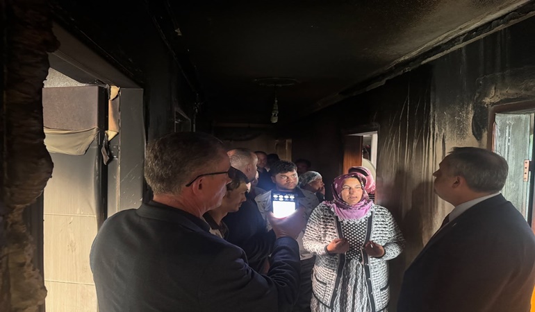 AKP’li Başkan Dokuzlar’dan yangın mağduru aileye ziyaret