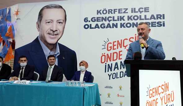 AKP'li gençlerde kongreler büyük coşkuyla başladı