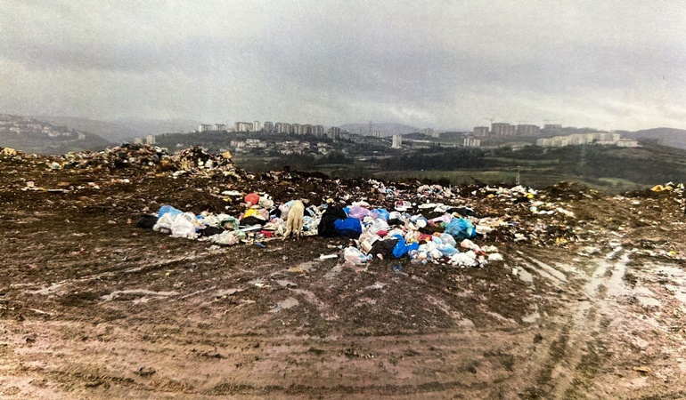 AKP’li Tutuş’tan İzmit Belediyesi’ne çöp göndermesi