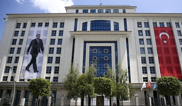 AKP'nin İstanbul'da yaptırdığı ankette kim kazanıyor?