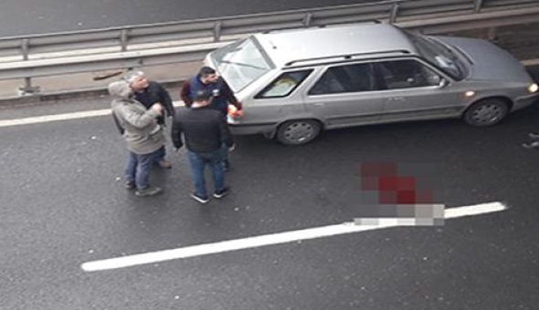 Akrabasının gözü önünde ölüme atladı