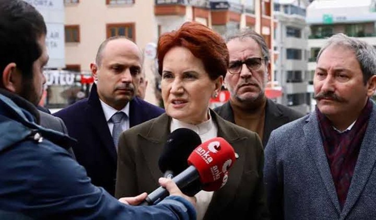 Akşener’den deprem isyanı: Bir kişi istifa etmez mi kardeşim