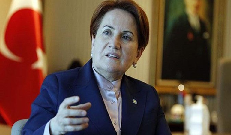 Akşener’den siyasi yasak mesajı
