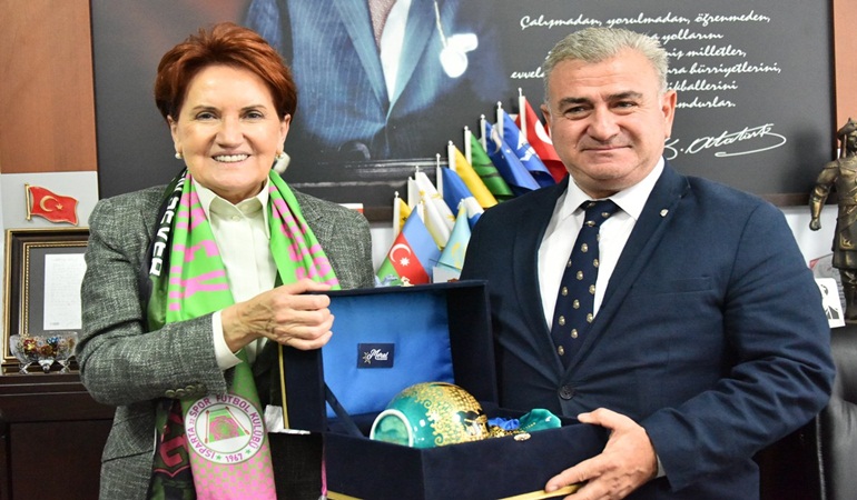 Akşener’den suç duyurusuna tepki