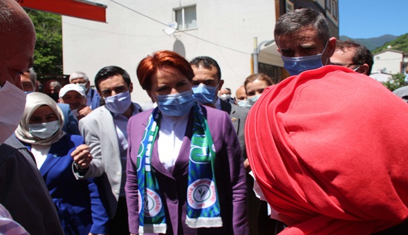 Akşener’e Rize’de provokasyon
