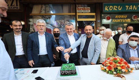 Alemdar esnafından Başkan Büyükakın’a teşekkür