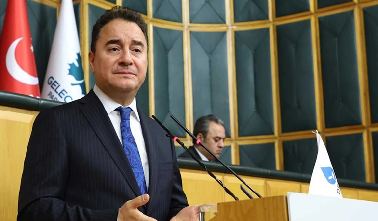 Ali Babacan AKP'ye döner mi?