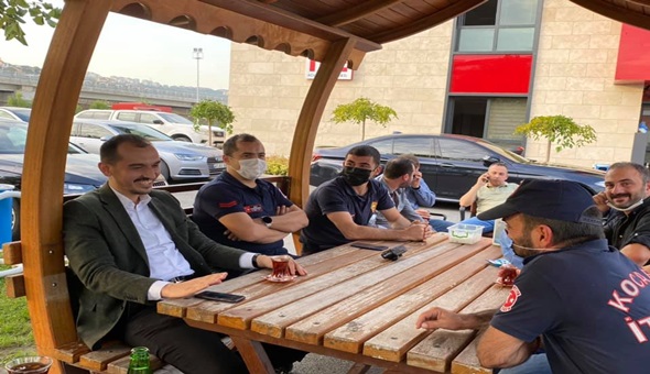 Ali Güney itfaiyecileri kutladı