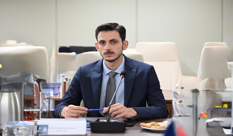 Anahtar Partili başkandan Kocaeli Barosu’na Apo sloganı çağrısı! 