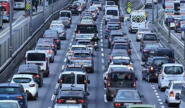 Araç sahipleri dikkat! Havalar soğumadan bunu yapın