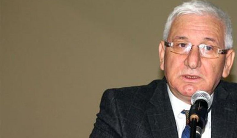 Reislerini Peygamber, partilerini de din olarak gören bir kitle var