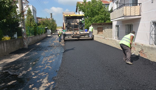 Asfaltla yenilenen Tüysüzler sokakları vatandaştan tam not aldı