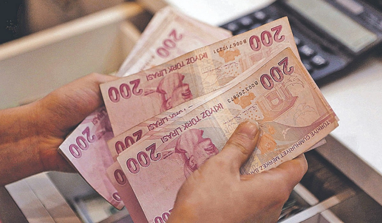 Asgari ücrete seçim ayarı iddiası