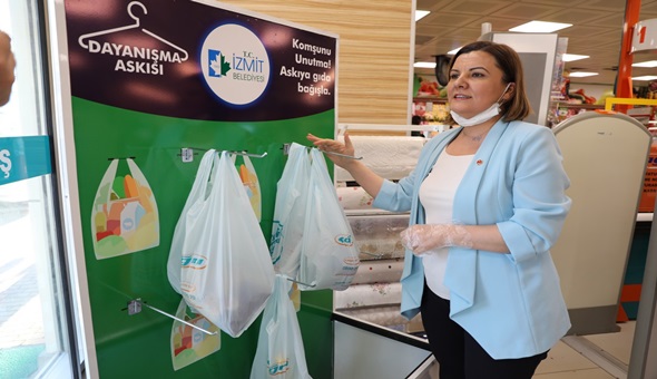 Askıda Gıda zinciri yüzlerce ailenin sofrasına aş oldu