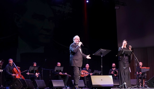 Atatürk’ün sevdiği şarkılar bu kez İzmit’te seslendirildi
