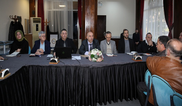 Atıklar çevreyi kirletmeyecek çiftçinin toprağını besleyecek