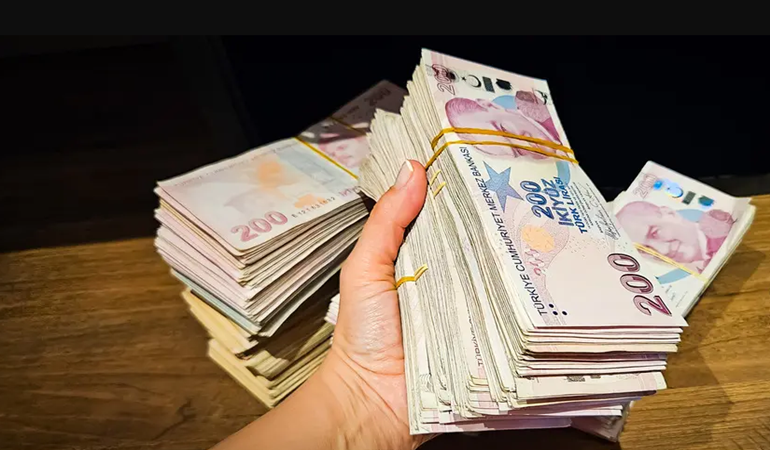 Aylık geliriniz 120 bin TL değilse yoksulsunuz