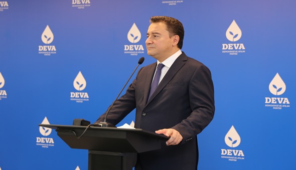 AYM'nin aldığı kararın tanınmaması kimsenin haddine değil