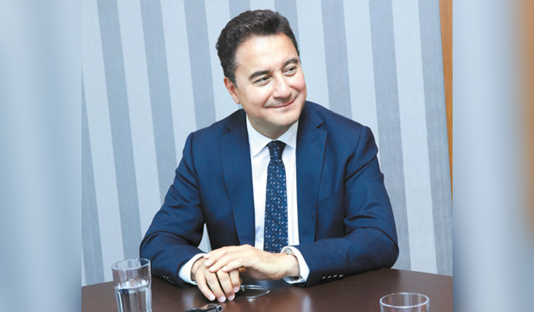 Babacan'dan gecikmeli yolsuzluk itirafı!