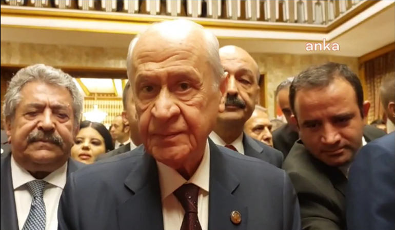 Bahçeli'den emekliye ikramiye açıklaması