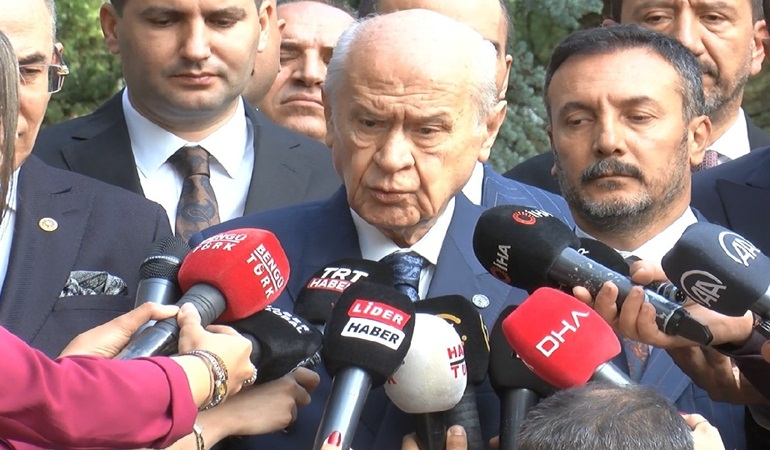 Bahçeli’den kongre açıklaması