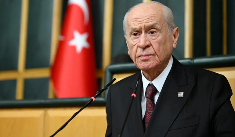 Bahçeli, PKK liderine saygı duyuyor!