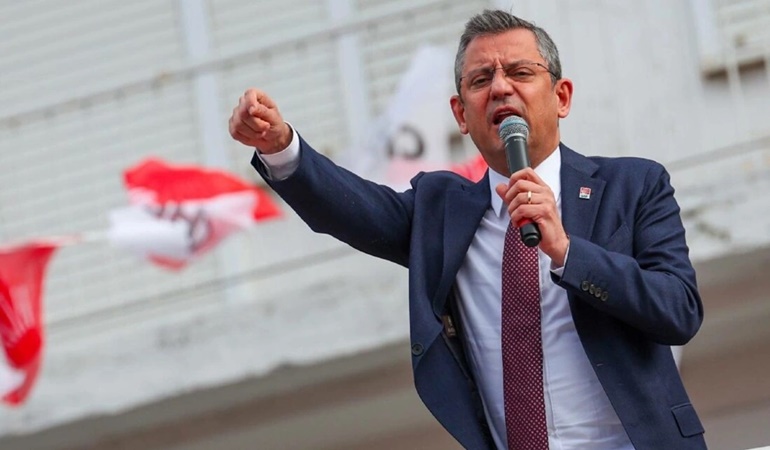 Bahçeli'ye zehir zemberek sözler