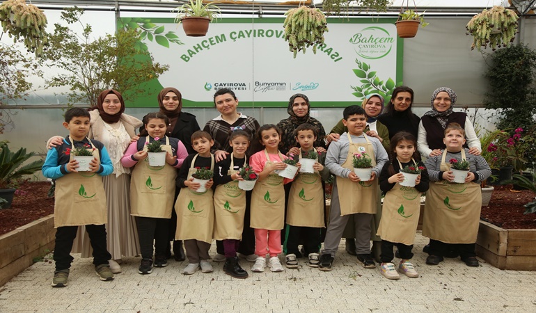 Bahçem Çayırova, özel bir programa daha ev sahipliği yaptı