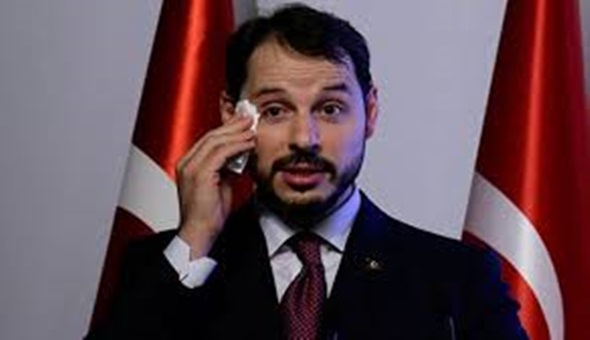 Bakan Berat Albayrak istifa etti