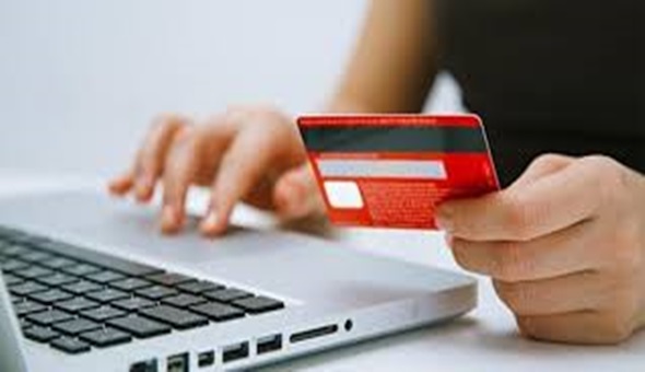 Bakan binlerce kişinin kredi kartı bilgilerinin çalın...